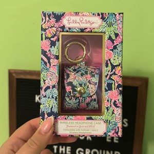 Lily Pulitzer Wireless Earbuds Case